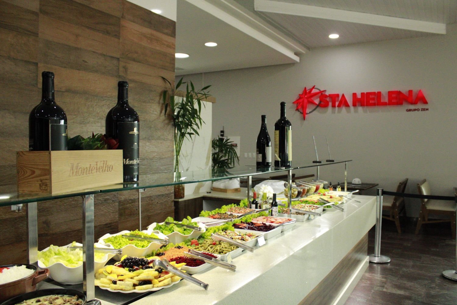 Buffet do Restaurante Santa Helena